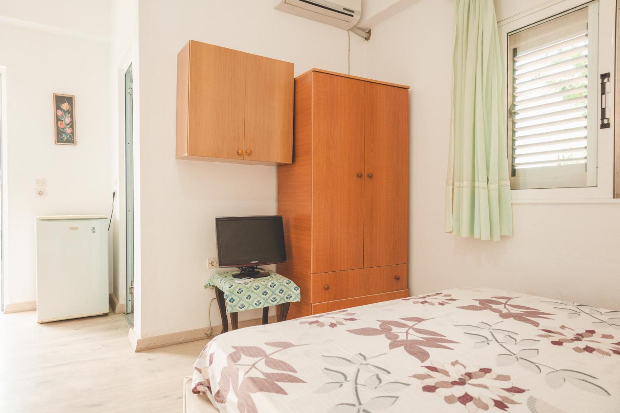 Rooms By The Sea Himara Kültér fotó